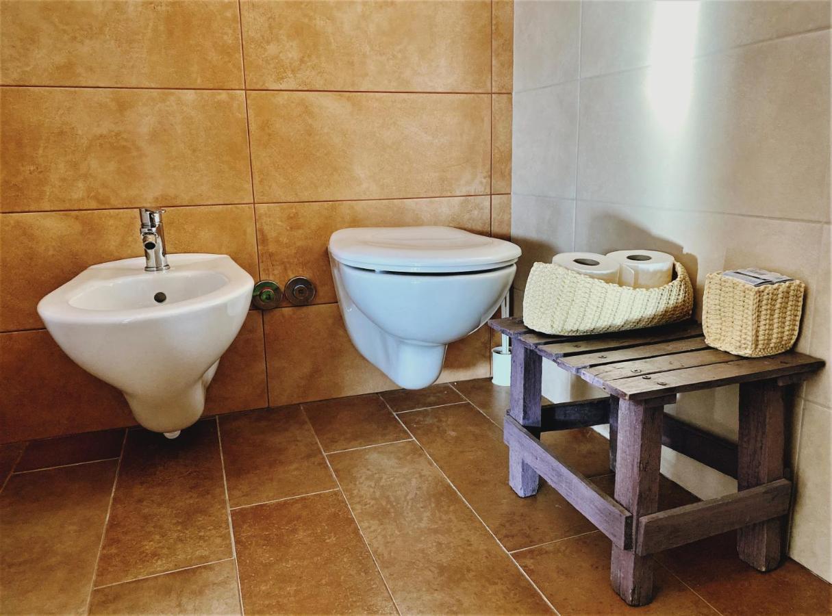 B&B Agora Biccari Bagian luar foto
