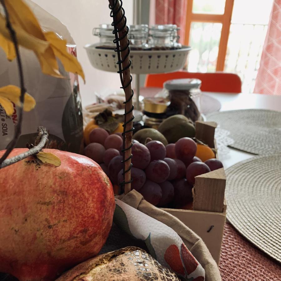 B&B Agora Biccari Bagian luar foto